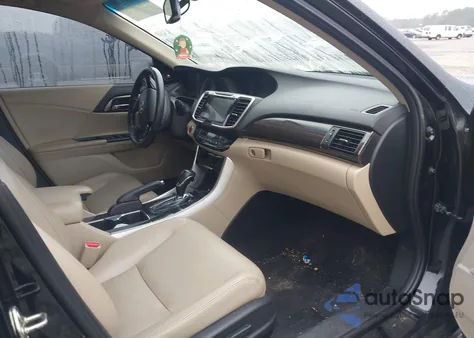 2016 Honda Accord Ex-L z USA, uszkodzony, nr VIN 1HGCR2F8XGA204337